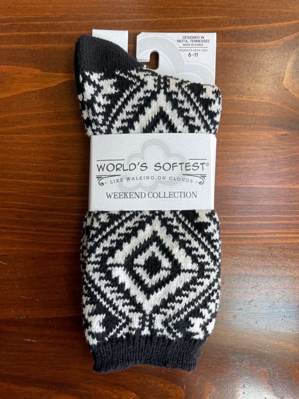 New Weekend Collection Black and White Patterned Socks Women’s Size 6-11